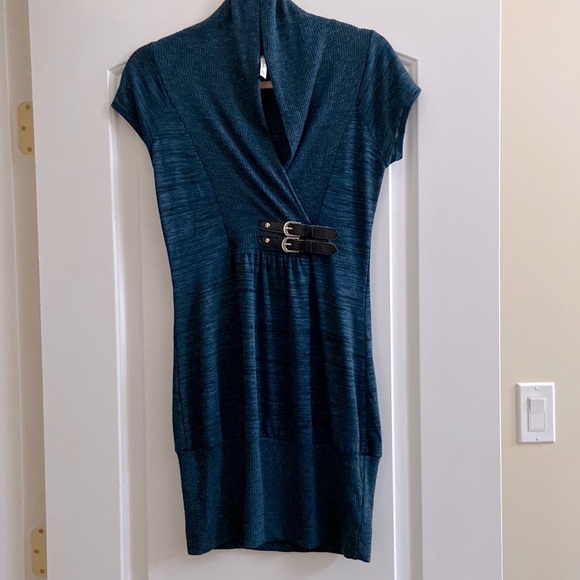 Teal coloured sweater like dress in size M - Picture 1 of 4